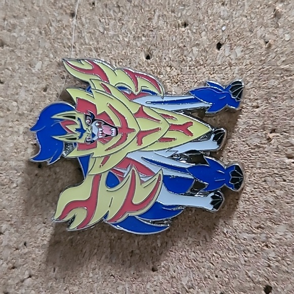 Zamazenta Pin - Picture 1 of 1